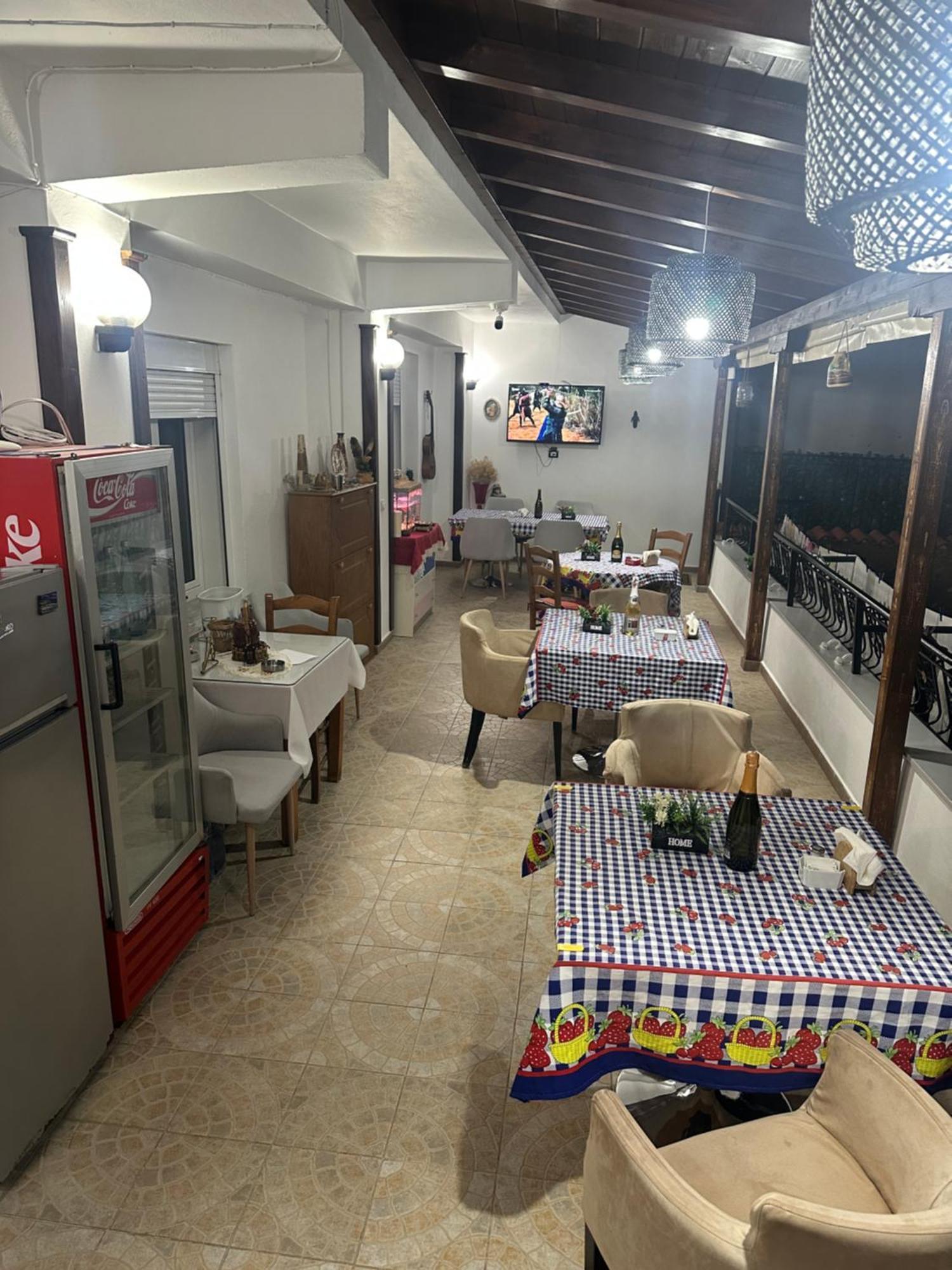 Rezidenca Aurel Center * Berat